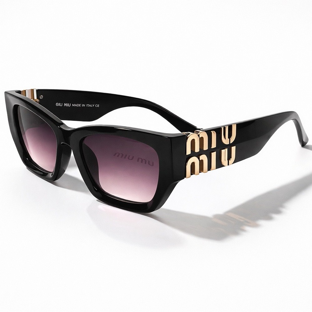 Miu Miu Black Oversized Logo Sunglasses Gold Detail Gradient Lens Italy Chic